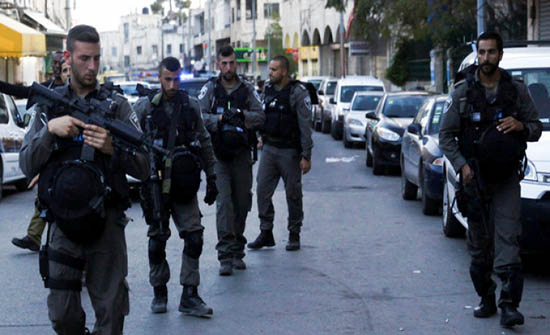 الاحتلال يسلم إخطارات هدم جديدة في العيسوية بالقدس المحتلة الاحتلال يسلم إخطارات هدم جديدة في العيسوية بالقدس المحتلة