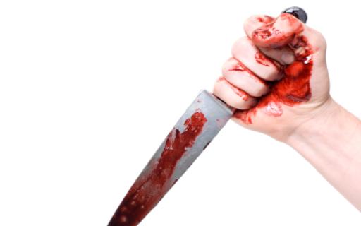 مواطن يقتل طفله الرضيع.. وشاحنة تدهس زوجته بعد فرارها منه