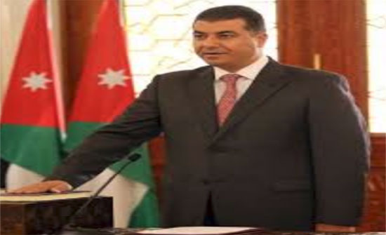 الحنيفات يلتقي خبيرة اميركية في مجال التأمين الزراعي