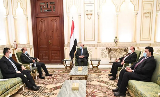 الرئيس اليمني: يجب العمل الجاد على تسريع تنفيذ اتفاق الرياض الرئيس اليمني: يجب العمل الجاد على تسريع تنفيذ اتفاق الرياض