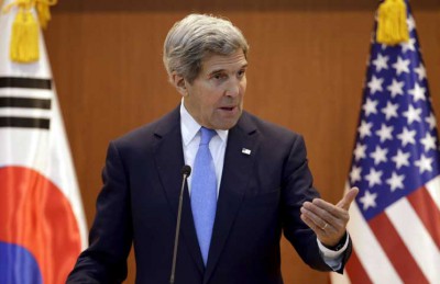 كيري: تحركات الحوثيين تجعل وقف إطلاق النار في اليمن صعبا