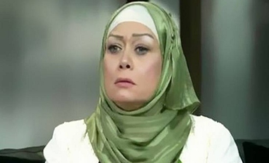 فنانة مصرية شهرية تتخلى عن حجابها بفيلمها الجديد! فنانة مصرية شهرية تتخلى عن حجابها بفيلمها الجديد!