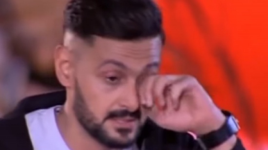 رامز جلال يبكي على الهواء.. تعرف على السبب رامز جلال يبكي على الهواء.. تعرف على السبب