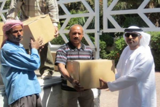 توزيع طرود خيرية على اسر سورية في قضاء ارحاب