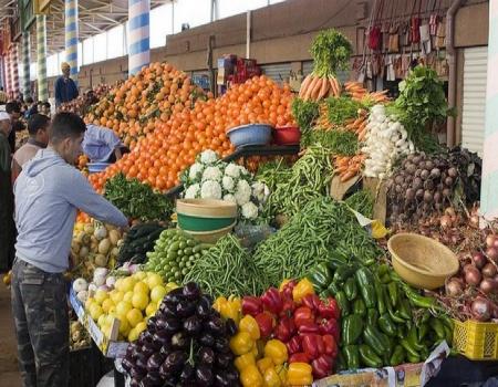تجار حسبة الشيخ خليل يطالبون بتخفيض أجرة البسطات تجار حسبة الشيخ خليل يطالبون بتخفيض أجرة البسطات
