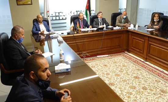 " تنظيم الاتصالات" توقع اتفاقية تعاون عن بعد مع شركة (IB- LENHARDT AG) الألمانية " تنظيم الاتصالات" توقع اتفاقية تعاون عن بعد مع شركة (IB- LENHARDT AG) الألمانية