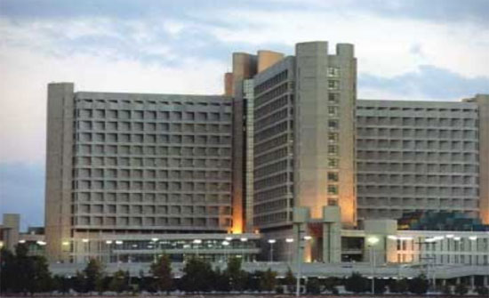 تعاون طبي بين اتحاد كرة القدم و مستشفى الملك المؤسس و"التكنولوجيا"