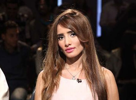 زينة تحتفل بانتصارها على عز بفستان زفاف زينة تحتفل بانتصارها على عز بفستان زفاف