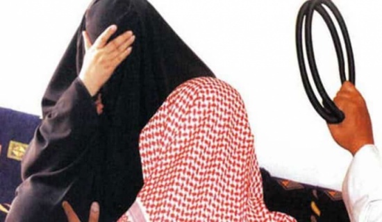 بعد احتجازها بالمنزل ولحام الأبواب لمنعها من العمل.. وزارة العمل تكشف عن آخر تطورات قضية الفتاة المحتجزة!