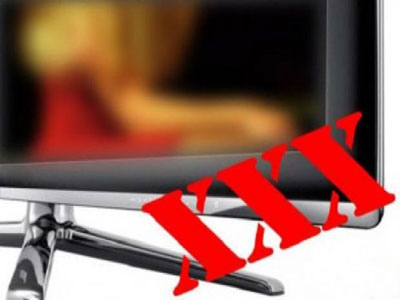 مقهى عربي يقدم أفلام الجنس بدل المشروبات !