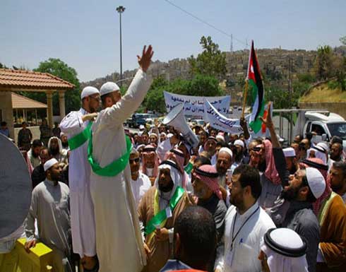 مكرمة ملكية بتزويج 28 إماماً في وزارة الأوقاف