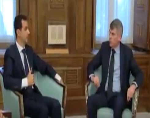 هل شلت اليد اليسرى لبشار الأسد .. شاهدوا الفيديو