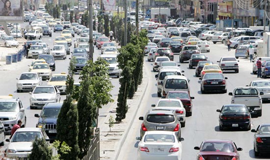 باص التردد السريع بين عمان بالزرقاء ... ينقل 63 ألف راكب يوميا باص التردد السريع بين عمان بالزرقاء ... ينقل 63 ألف راكب يوميا