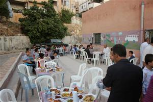 حفل افطار للأيتام في نادي مخيم حطين