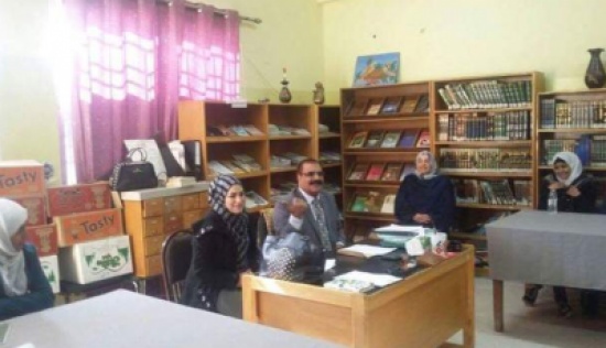 أستاذ  إعلام في " الشرق الأوسط " يحاضر حول أساليب التحصيل الدراسي