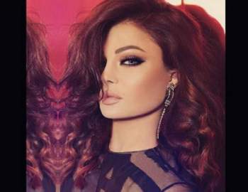 بالصورة.. هيفا وهبي تبهر الجميع بفستانها الأسود القصير