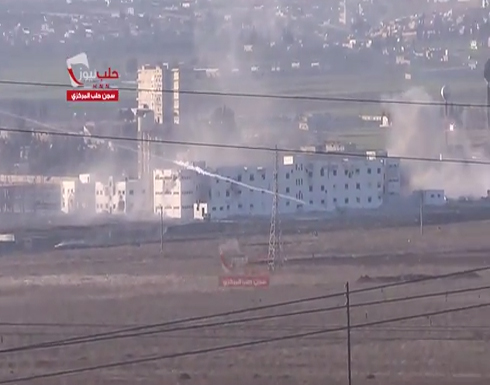 اعجوبة بالفيديو : ارتداد قذيفة مدفعية عن مقاتلي المعارضة في حلب اعجوبة بالفيديو : ارتداد قذيفة مدفعية عن مقاتلي المعارضة في حلب