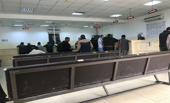 تسارع وتيرة إنجاز المعاملات في مبنى خدمة الجمهور بمحكمة الأمانة تسارع وتيرة إنجاز المعاملات في مبنى خدمة الجمهور بمحكمة الأمانة