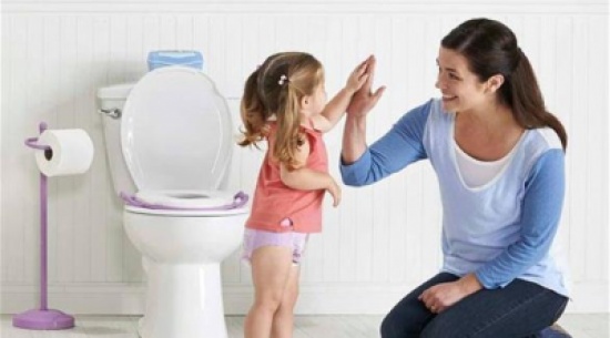 متى تبدأ تدريب طفلك على استخدام المرحاض؟