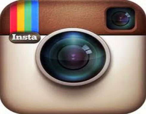 كويتي يدهس فتاة نشرت صورة "خادشة" له على "إنستجرام" كويتي يدهس فتاة نشرت صورة "خادشة" له على "إنستجرام"
