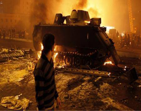 قتلى وجرحى عسكريون مصرييون في انفجار بشمال سيناء