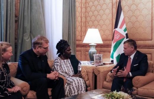 الملك يستقبل وفد مجلس الكنائس العالمي