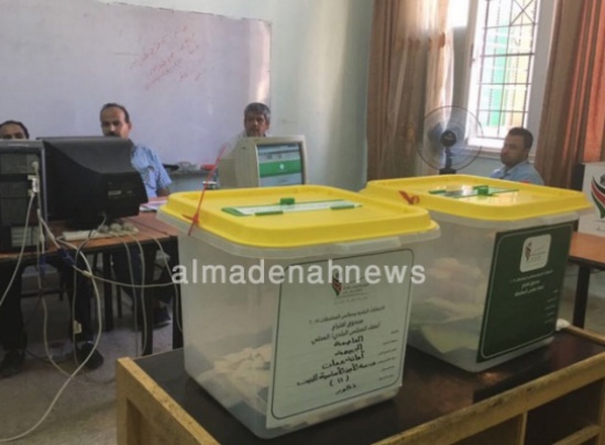 المومني: يحق للأردنيين أن يفخروا بكفاءة ونزاهة الانتخابات المومني: يحق للأردنيين أن يفخروا بكفاءة ونزاهة الانتخابات
