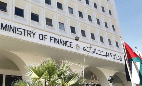 مطالبة باغلاق ملف البيانات الجمركية المفتوحة