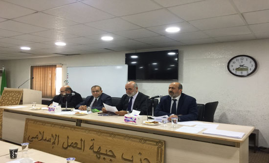 صور:شورى العمل الإسلامي" يقر تشكيلة المكتب التنفيذي للحزب والسقا نائبا للأمين العام"