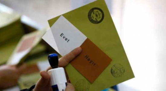 قتلى باشتباكات بين مؤيدين ومعارضين لاستفتاء تركيا قتلى باشتباكات بين مؤيدين ومعارضين لاستفتاء تركيا