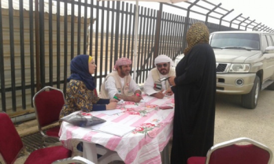 توزيع مساعدات على اللاجئين السوريين والاسر العفيفة في المفرق