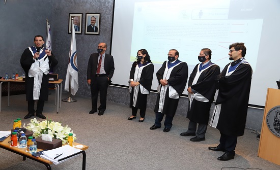 مناقشة أول أطروحة دكتوراة في جامعة الأميرة سمية للتكنولوجيا