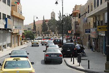 انشاء مركز للزوار في ذيبان قريبا