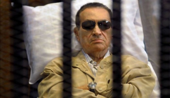 بشكل نهائي .. إخلاء سبيل مبارك في قضية قتل المتظاهرين بشكل نهائي .. إخلاء سبيل مبارك في قضية قتل المتظاهرين