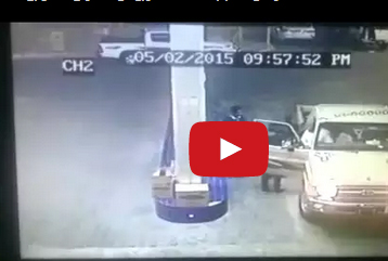 شاهد.. اشتعال سيارة أثناء تعبئتها الوقود