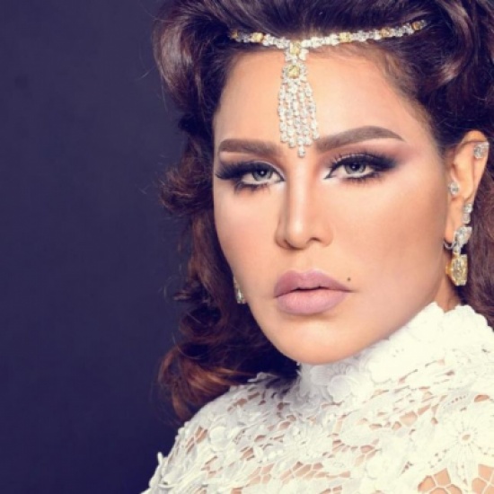 بالفيديو - كونوا أول من يستمع إلى إصداري أحلام الجديدين وكيف ظهرت بالحجاب بالفيديو - كونوا أول من يستمع إلى إصداري أحلام الجديدين وكيف ظهرت بالحجاب