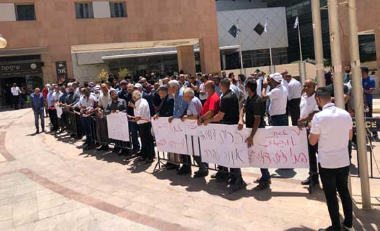 وقفة احتجاجية أمام محكمة بئر السبع تنديدا بالاعتقالات وقفة احتجاجية أمام محكمة بئر السبع تنديدا بالاعتقالات