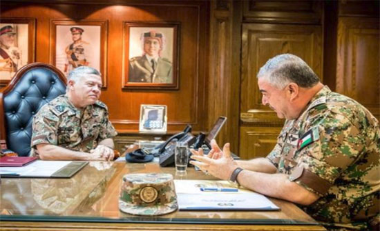 الملك يزور القيادة العامة للقوات المسلحة الملك يزور القيادة العامة للقوات المسلحة