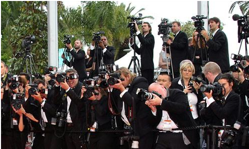 قتـل أثناء محاولته إلتقاط  صورة للمغني " جستن بيبر "