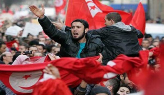 تونس.. الثورة تشتعل تونس.. الثورة تشتعل