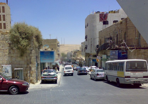 مصدر أمني : انتحار شرطي فوق مركز أمن الكرك