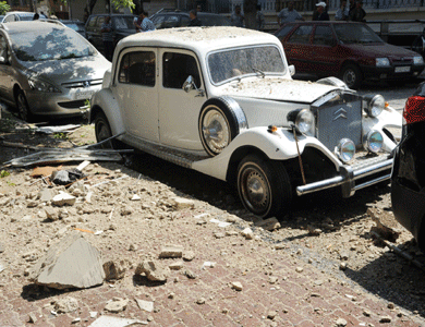 سقوط قذيفة في وسط دمشق والجيش الحر يعلن إسقاط طائرة حربية