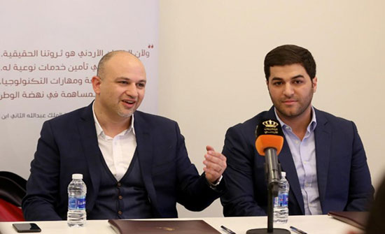 مذكرة تفاهم بين الاتصالات وشركة موضوع لتدريب وتشغيل الخريجين