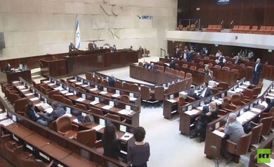 معاريف: الكنيست يخول لنتنياهو وليبرمان حصرا إعلان الحرب في الظروف الاستثنائية