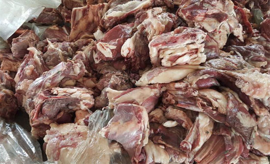 ضبط 132 كلغم لحوم منتهية الصلاحية بمأدبا ضبط 132 كلغم لحوم منتهية الصلاحية بمأدبا