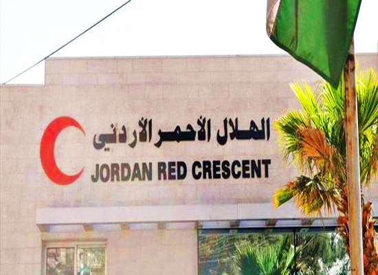 توزيع طرود صحية وغذائية لثلاثة الاف اسرة سورية بالجنوب توزيع طرود صحية وغذائية لثلاثة الاف اسرة سورية بالجنوب