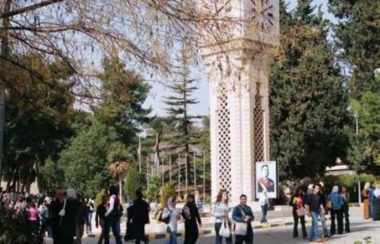 بحث زيادة اعداد الطلبة الماليزيين بالجامعات الاردنية بحث زيادة اعداد الطلبة الماليزيين بالجامعات الاردنية