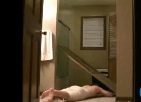 اكلت زوجها مقلب خطير