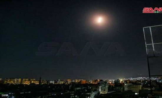 موسكو: الجيش السوري أسقط 22 صاروخا في الغارة الإسرائيلية موسكو: الجيش السوري أسقط 22 صاروخا في الغارة الإسرائيلية