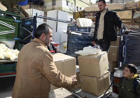 " اطباء بلا حدود " : النظام السوري يسيطر على المساعدات الدولية ويحرم 7 ملايين منها